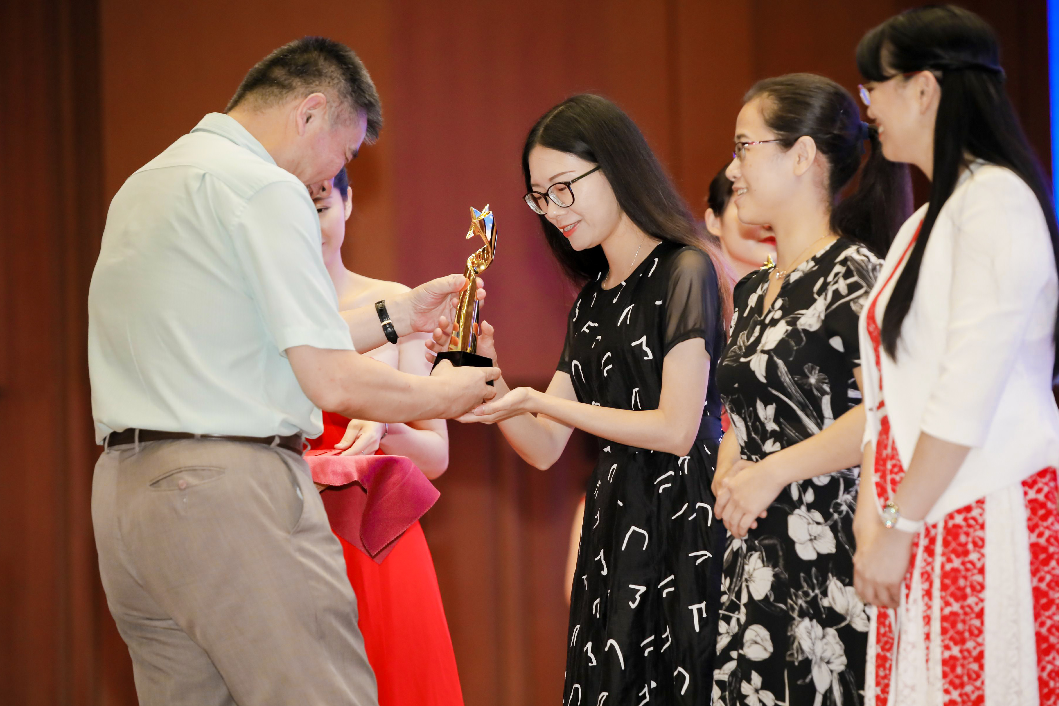 广东省首届医院品管圈大赛参赛颁奖典礼